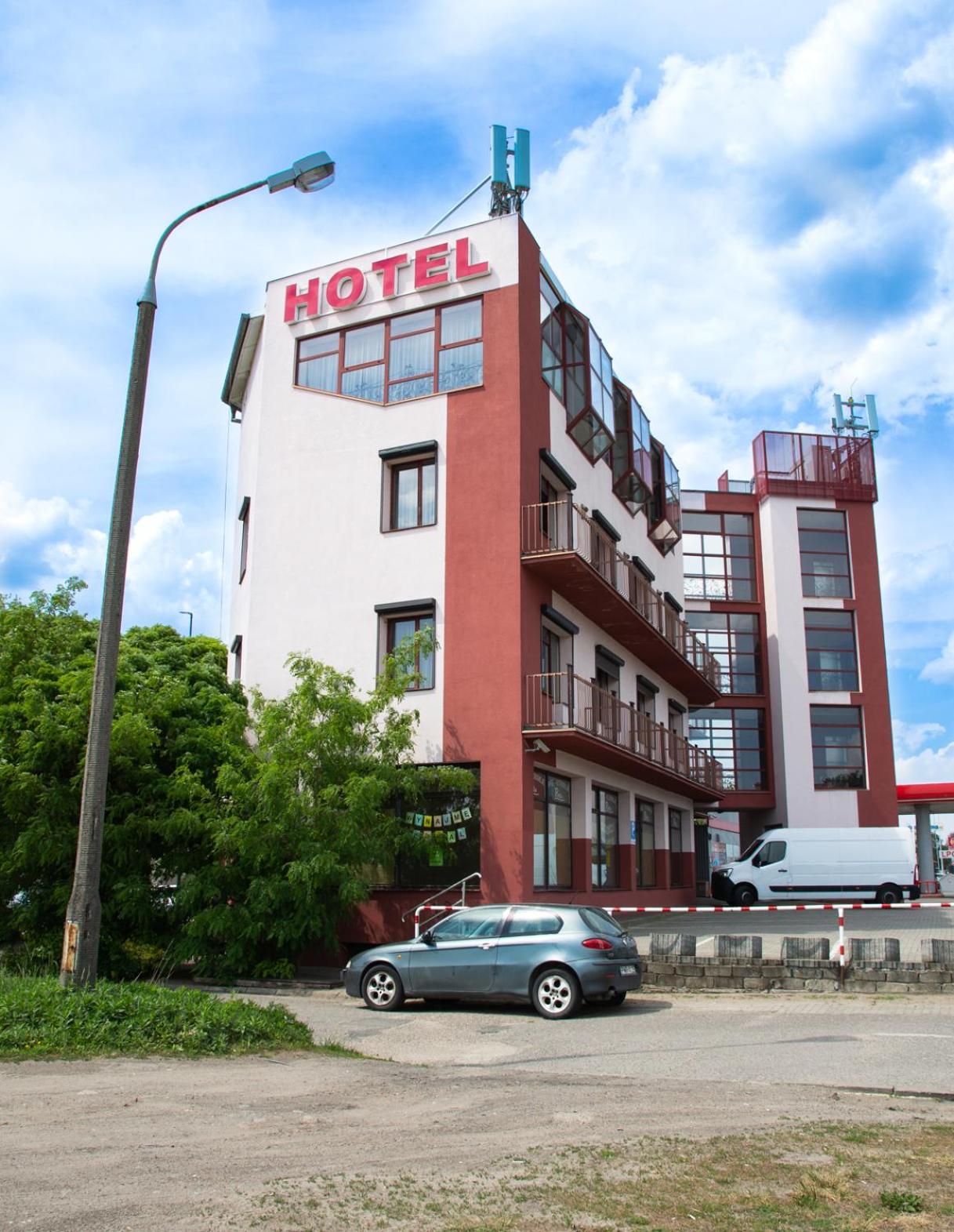 Perla Motel Leszno  Exterior photo